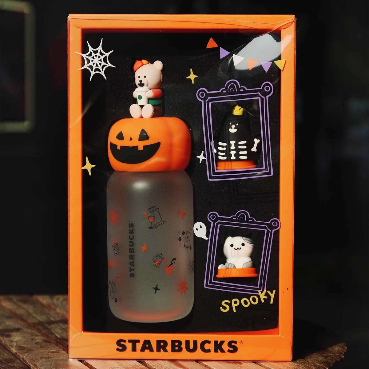 Starbucks China 2020 Halloween Pumpkin style glass cup with replacement cup decorations 370ml Starbucks loveinstarbucks