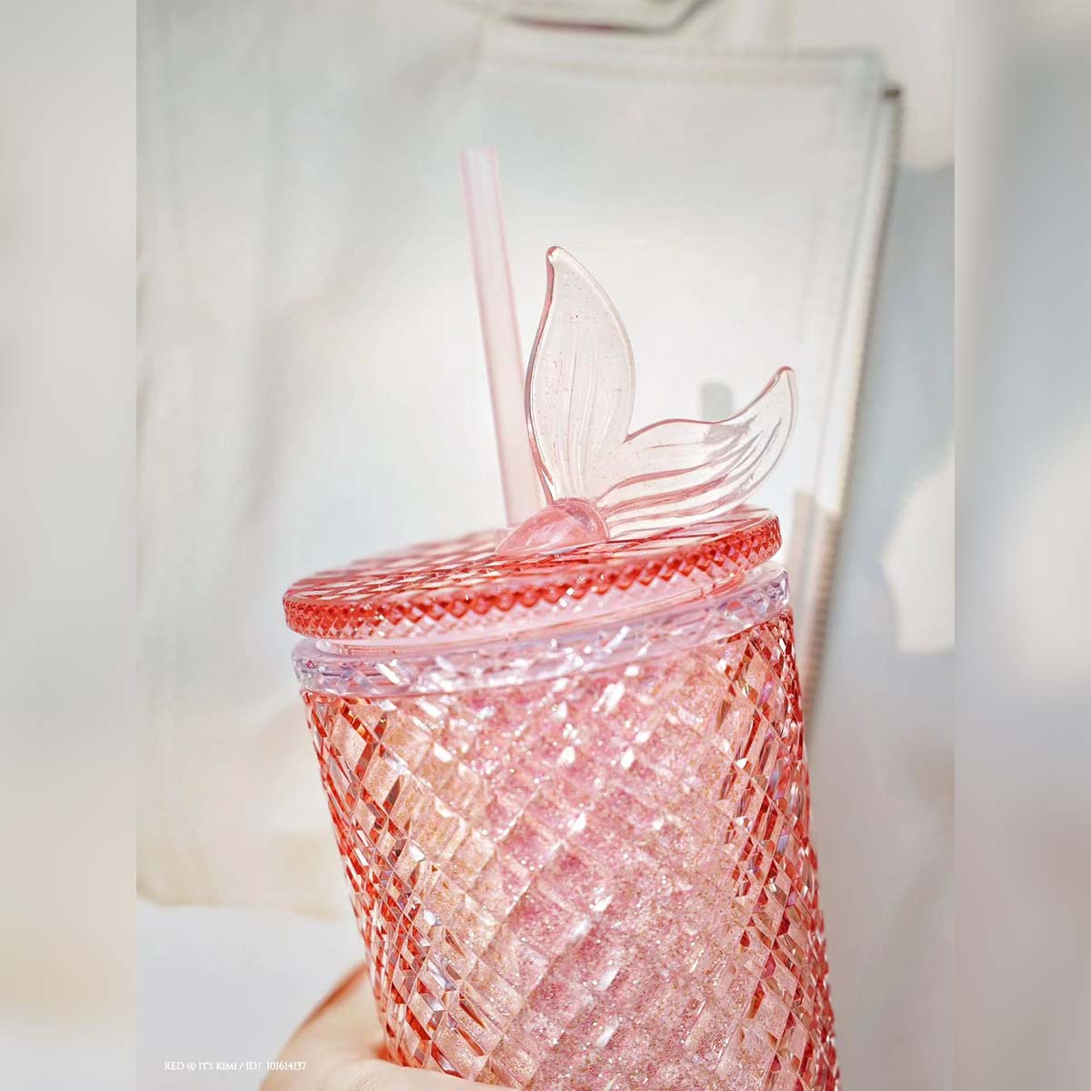 Starbucks tumbler China 2023 pink cold straw jeweled cup 24oz with Mermaid Tail Topper Starbucks loveinstarbucks