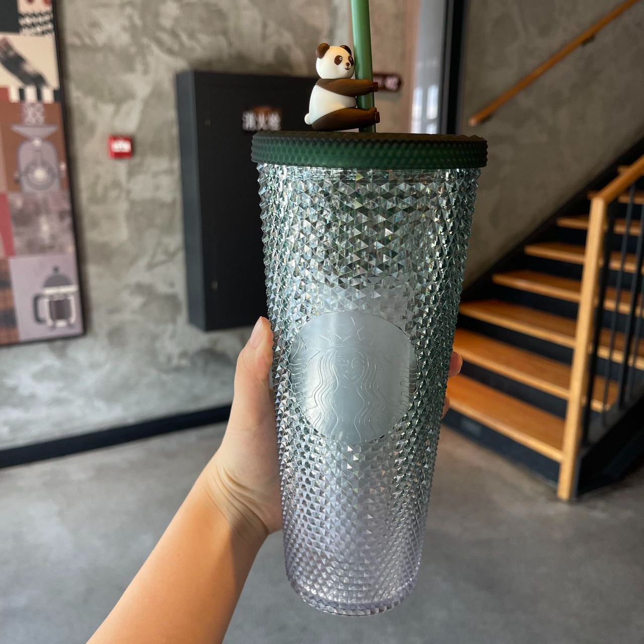 Starbucks China Traveling Panda series studded straw cup 24oz Starbucks loveinstarbucks