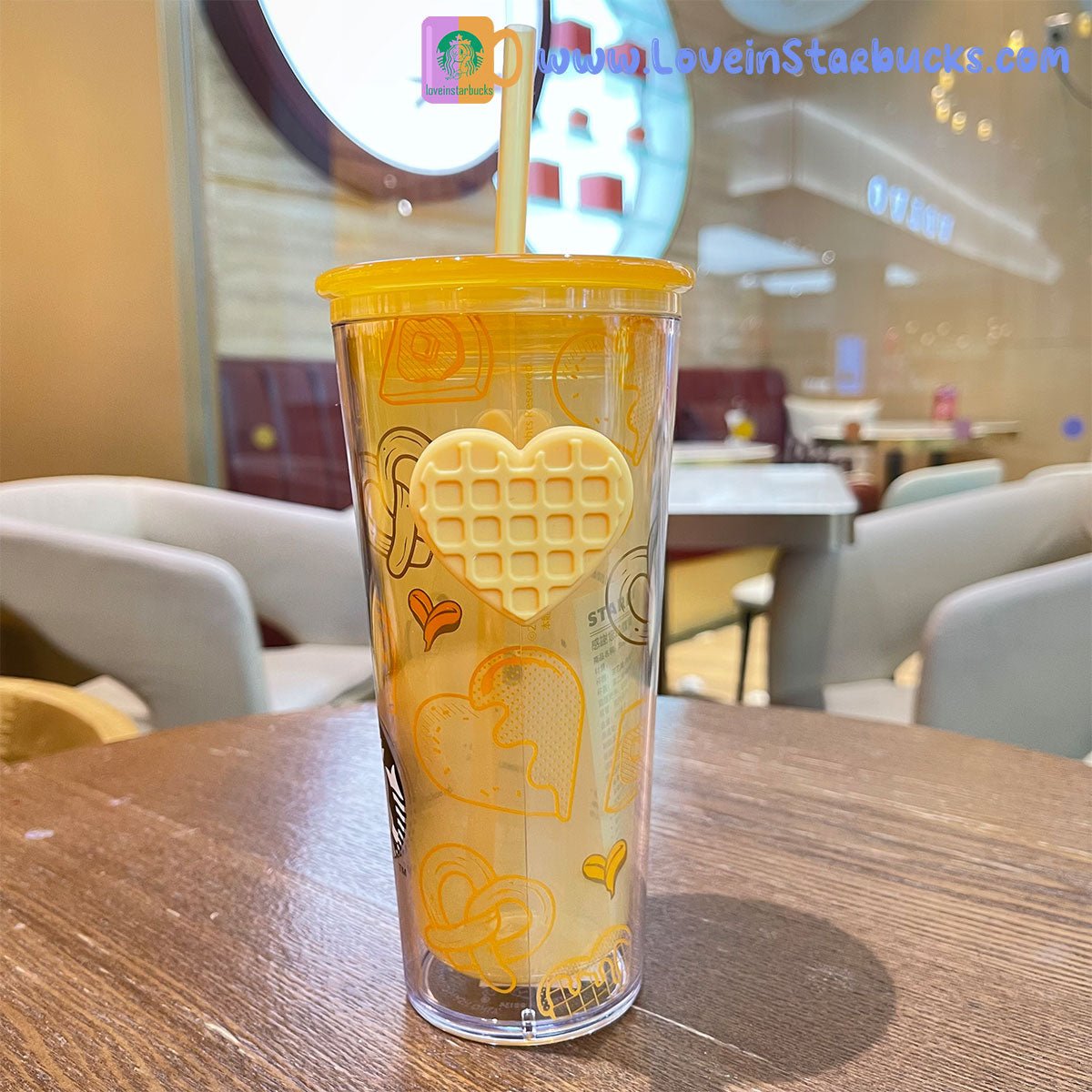 on sale Starbucks Taiwan 2023 butter yellow Finger buckle Straw cup Starbucks loveinstarbucks