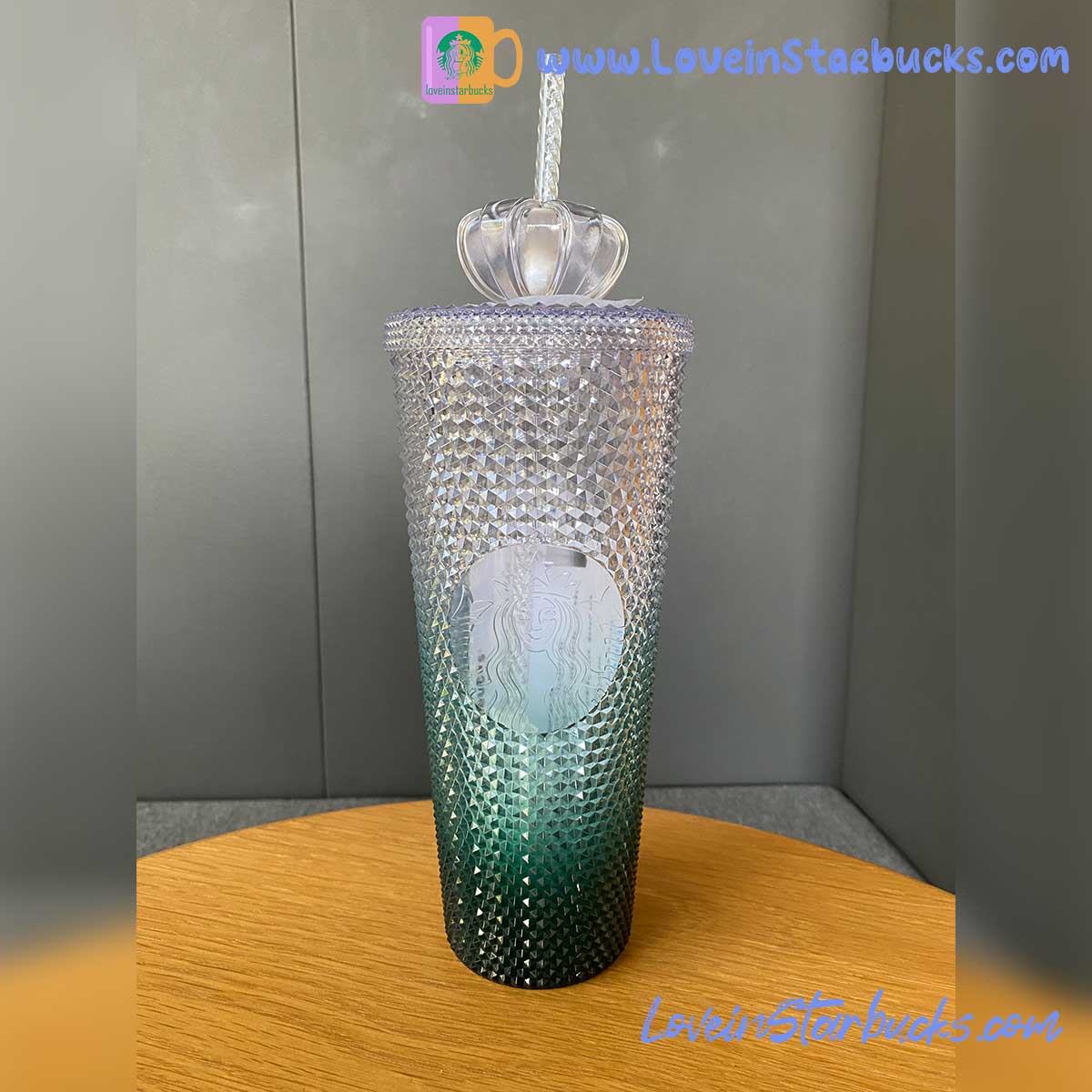 Starbucks tumblers Taiwan white and ice crown cold straw cup 24oz Starbucks loveinstarbucks
