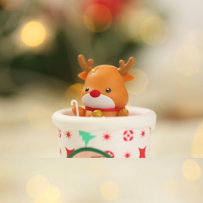 2022 Starbucks Bear Wapiti Snowman Christmas Red Cup Night Light ornaments, donot include gift card Starbucks loveinstarbucks