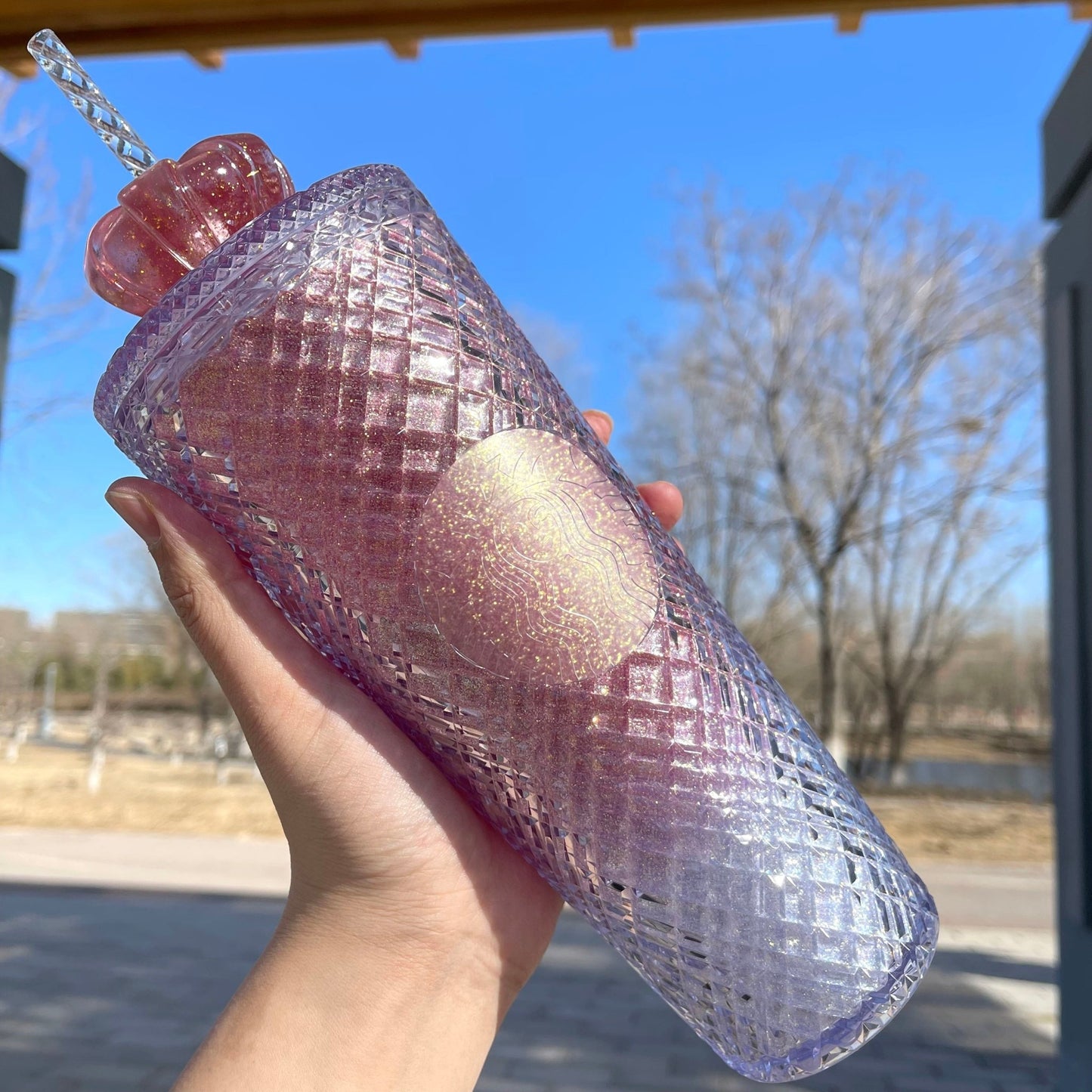 Starbucks China 2022 Valentine's Day jeweled crown cup 24oz Starbucks loveinstarbucks