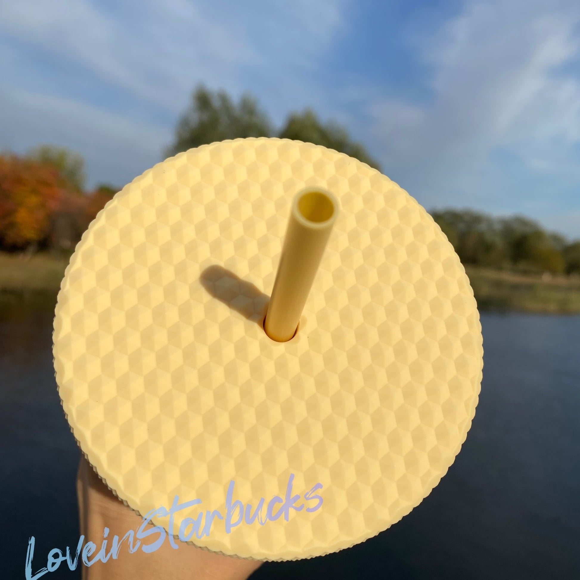 Starbucks 2021 China Butter Yellow Matte Studded 24oz Cup straw cold cup Starbucks loveinstarbucks