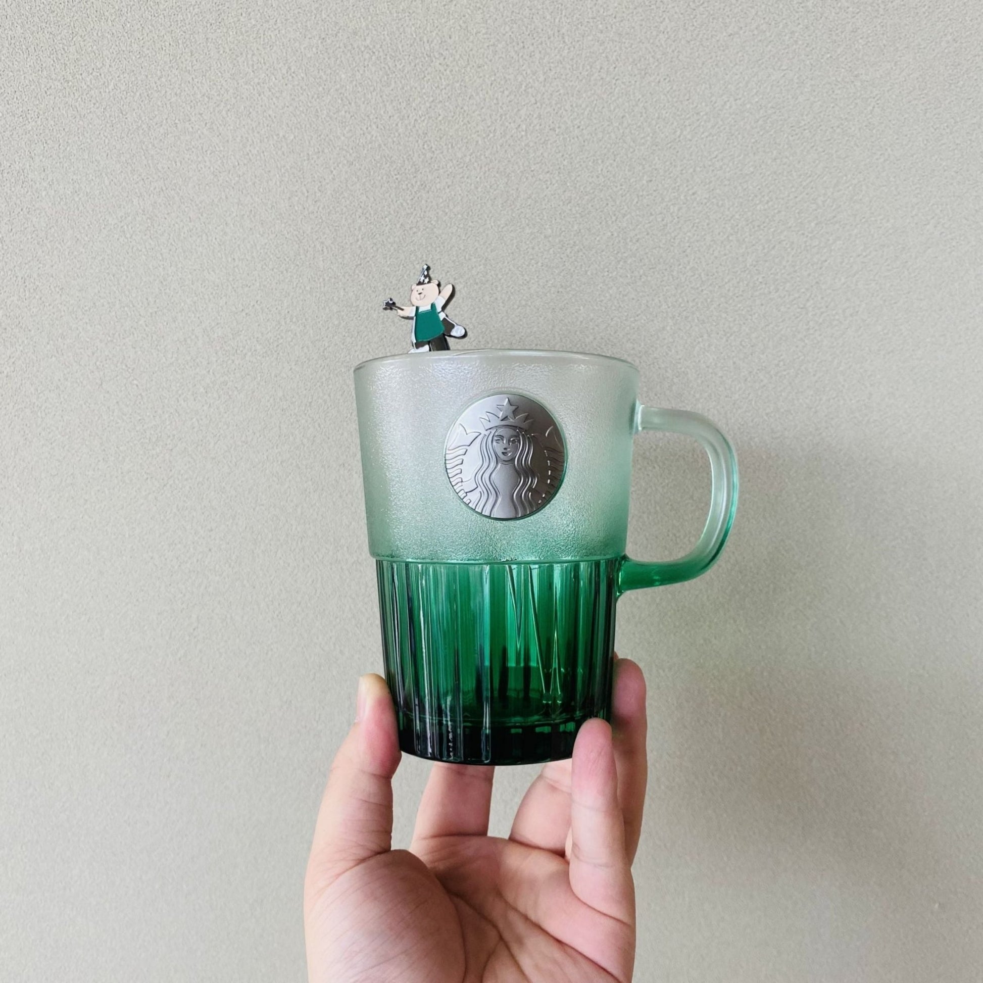 Starbucks 2022 China Green season Gradient green glass 400ml Starbucks loveinstarbucks