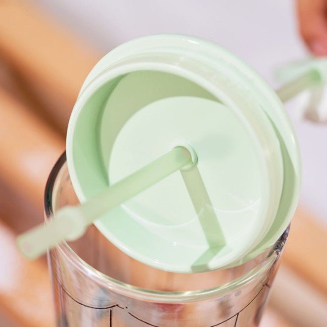 on sale Starbucks China 2022 Xmas-2nd-online Classic Glass Straw cup 20oz Starbucks loveinstarbucks