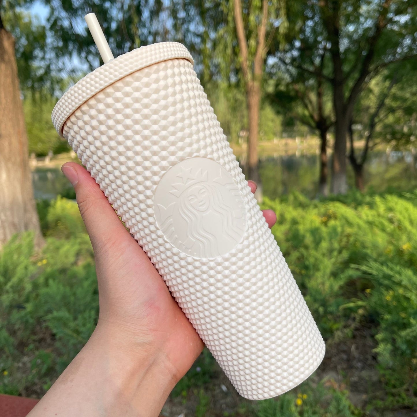 Starbucks China Marble Classic White matte 24oz studded straw cups Starbucks loveinstarbucks