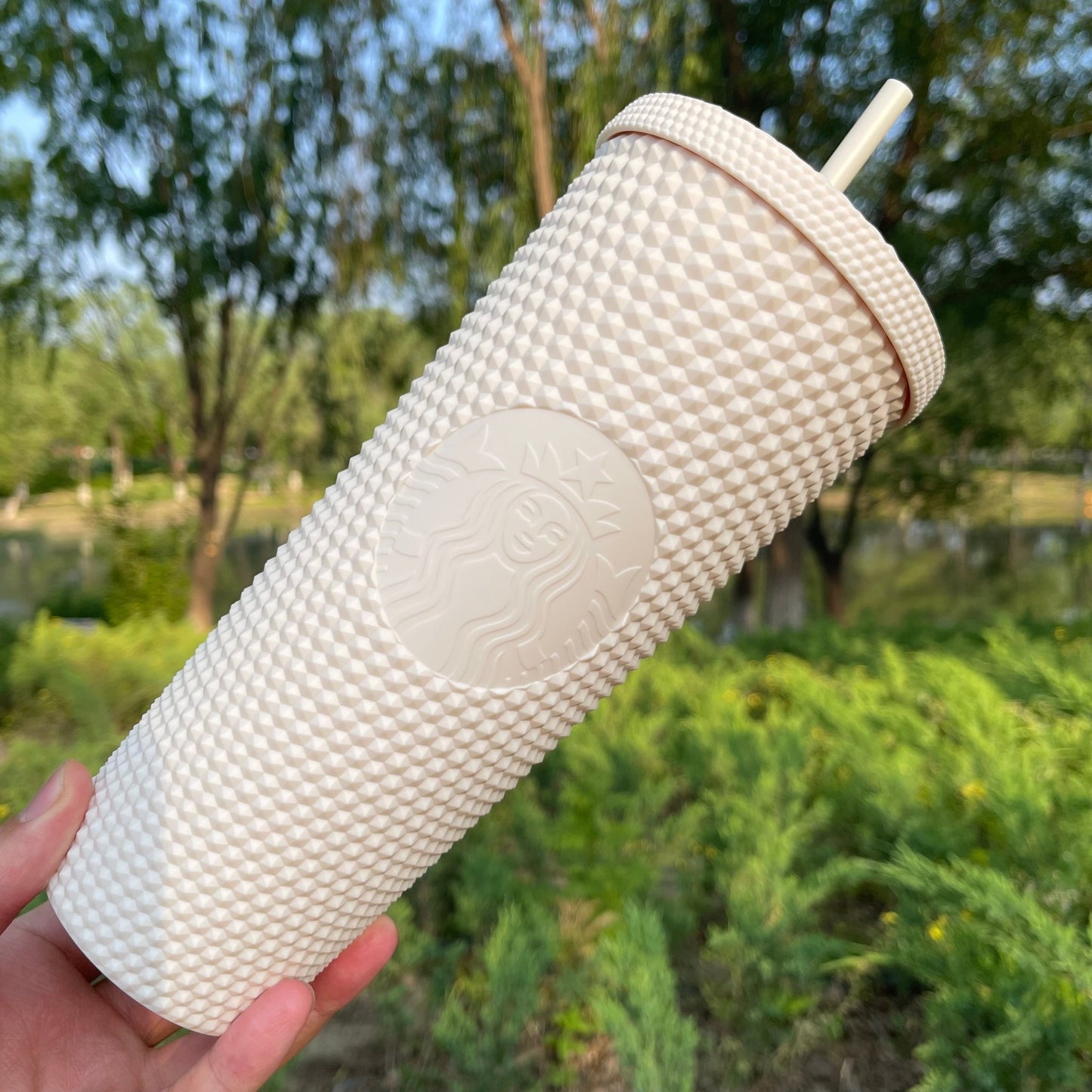 Starbucks China Marble Classic White matte 24oz studded straw cups Starbucks loveinstarbucks