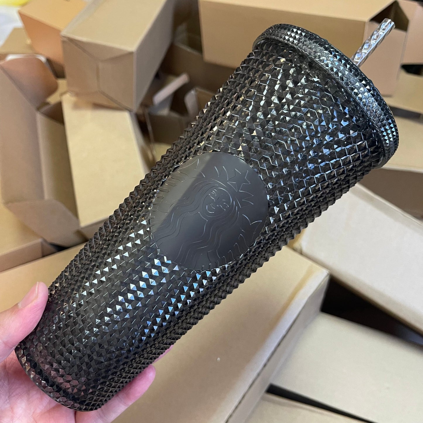 Starbucks Taiwan studded Gold / bling Black / Grey cold cup 24oz Starbucks loveinstarbucks