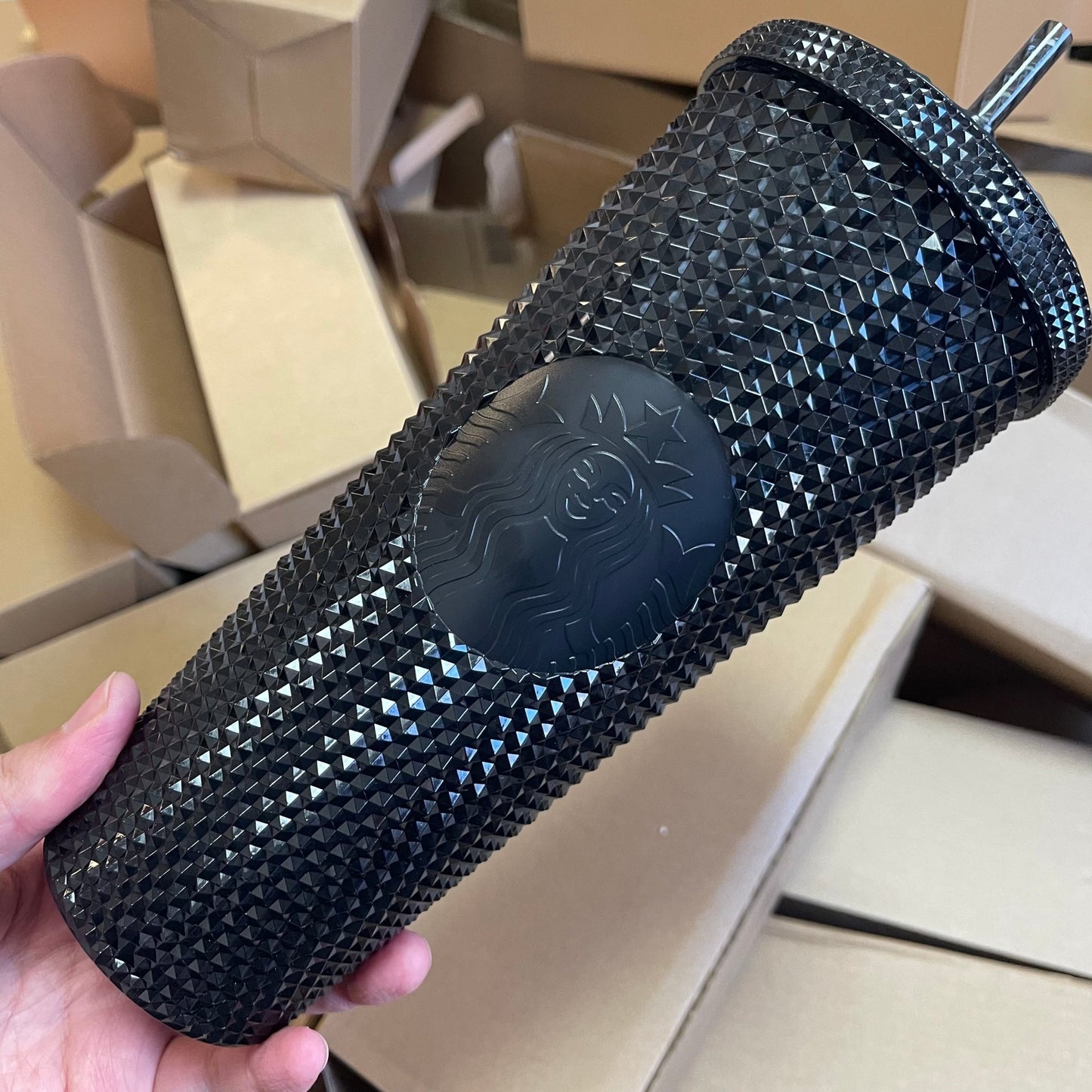 Starbucks Taiwan studded Gold / bling Black / Grey cold cup 24oz Starbucks loveinstarbucks